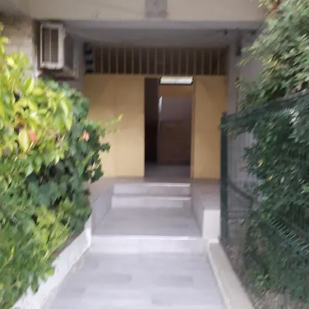Rruga Viena Golem (Tirana)
